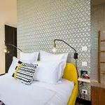 London Avenue Keyweek Center With Balcony And Parking * Biarriz