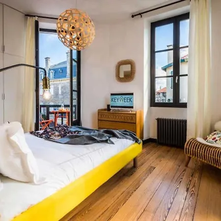 Daire London Avenue Keyweek Center With Balcony And Parking Biarritz