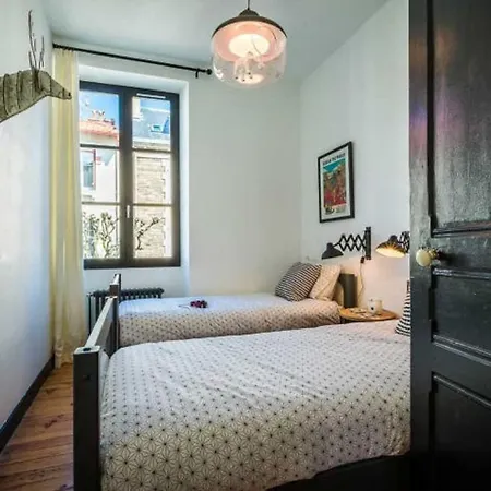 London Avenue Keyweek Center With Balcony And Parking * بياريتز